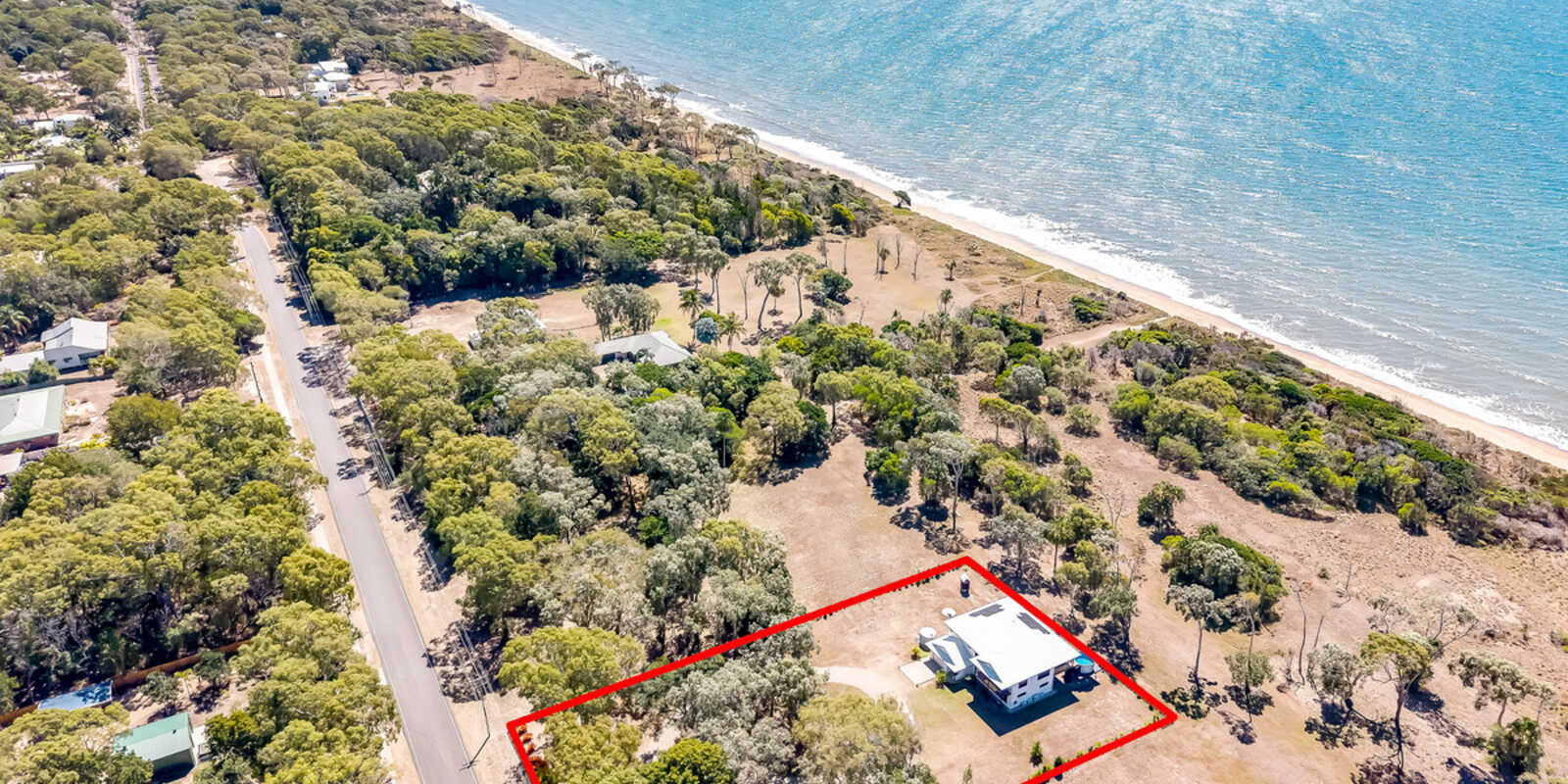 262 Sylvan Drive Moore Park Beach