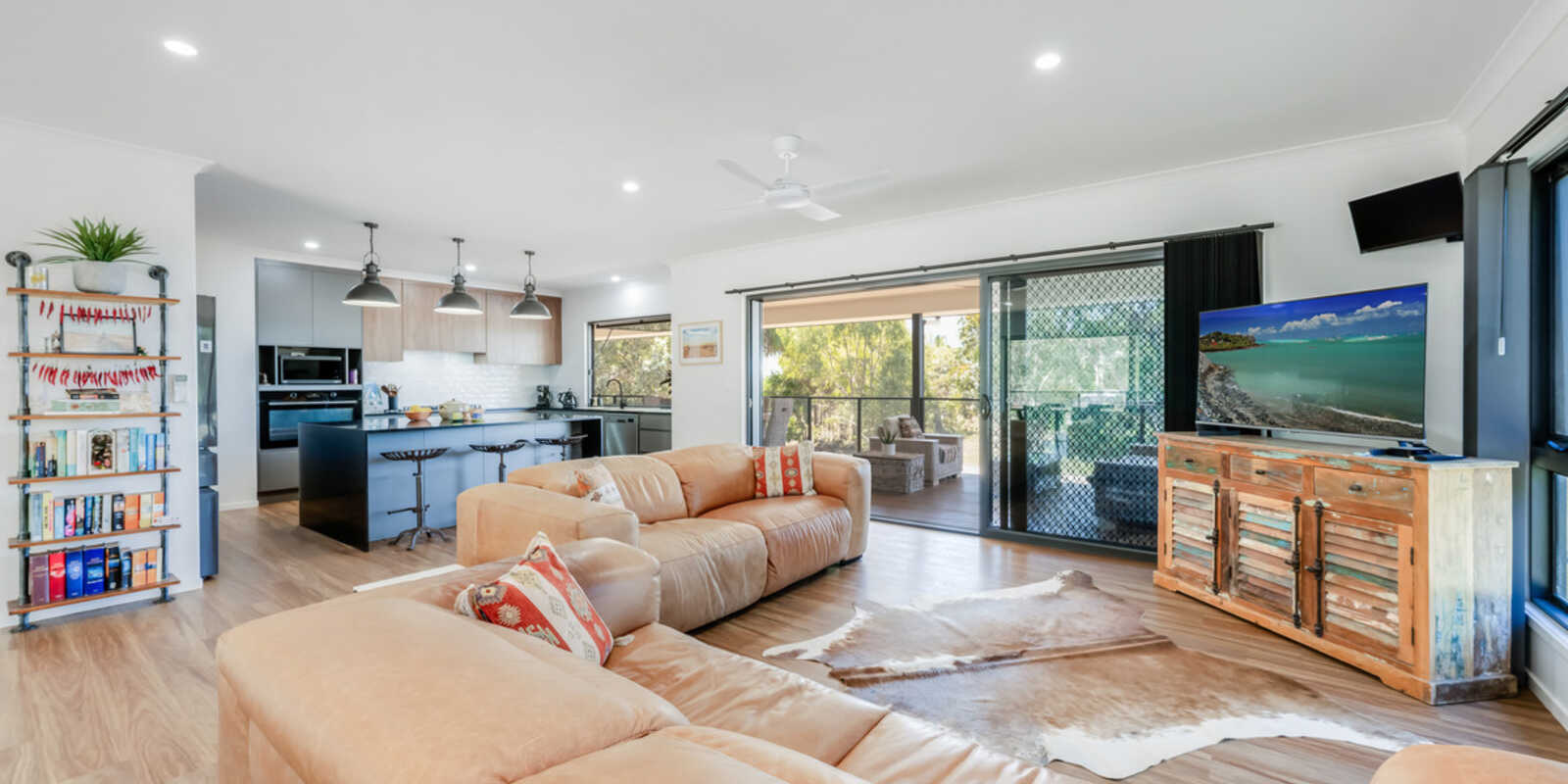 262 Sylvan Drive Moore Park Beach
