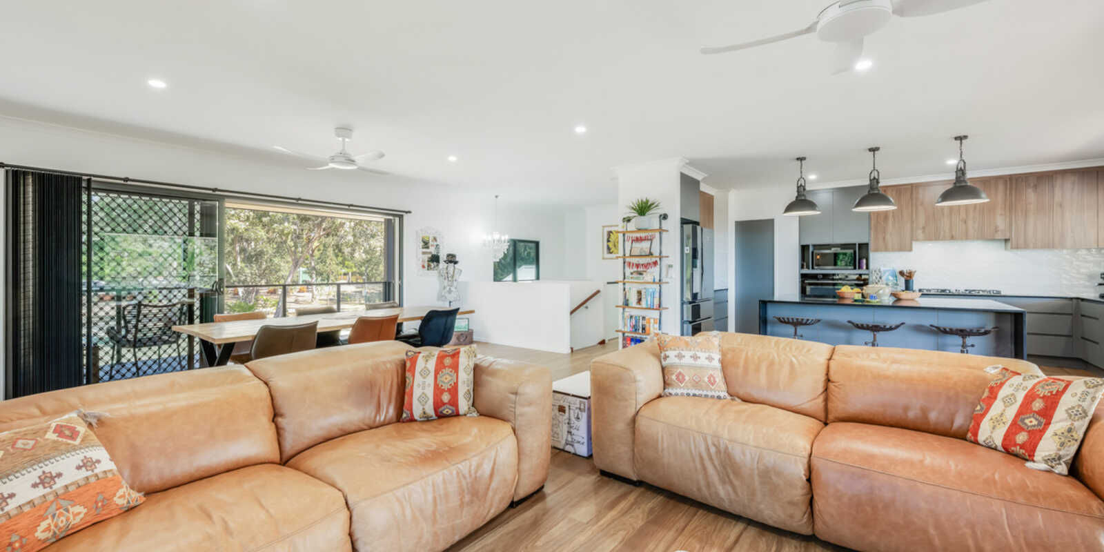 262 Sylvan Drive Moore Park Beach