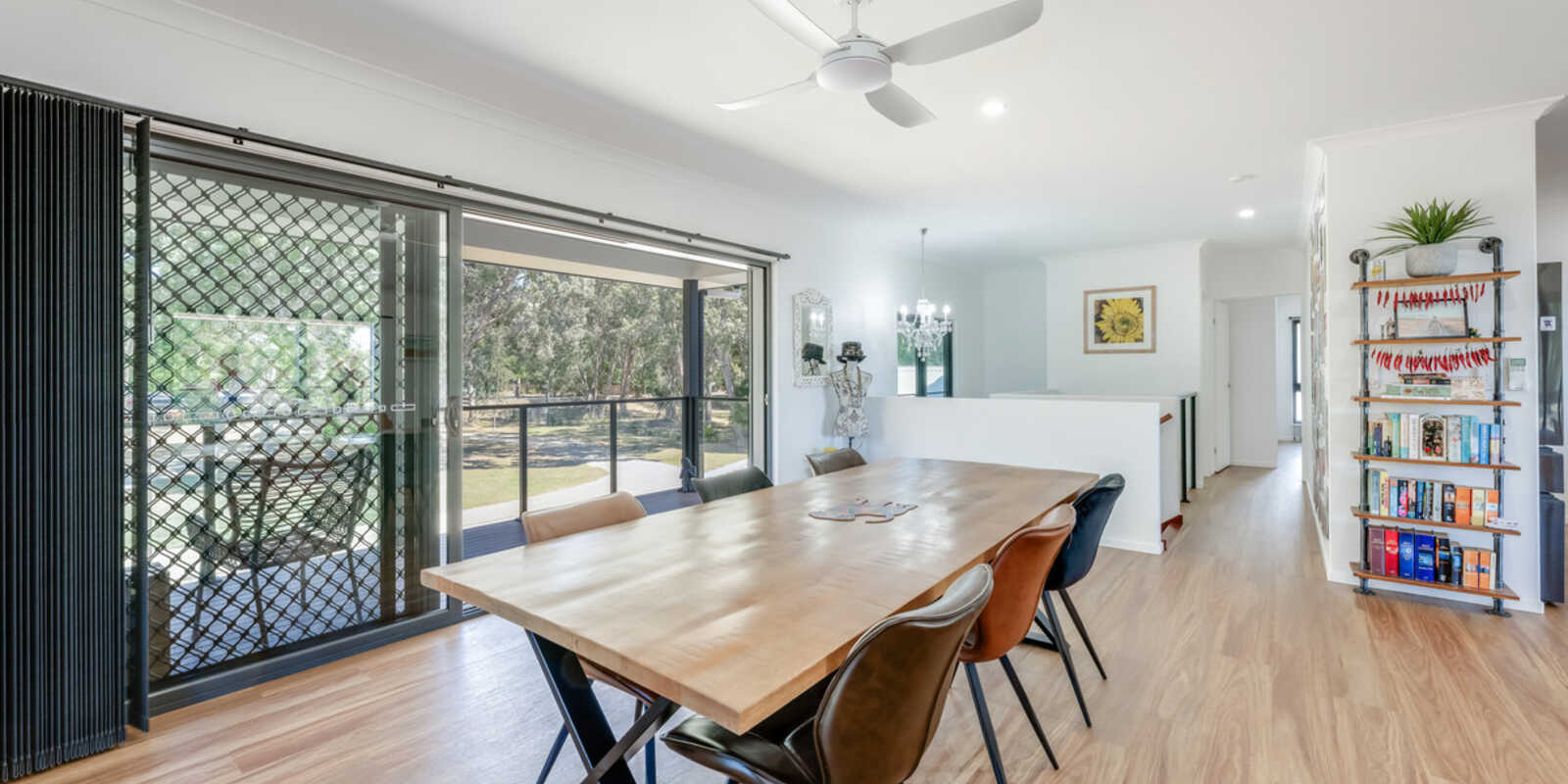 262 Sylvan Drive Moore Park Beach