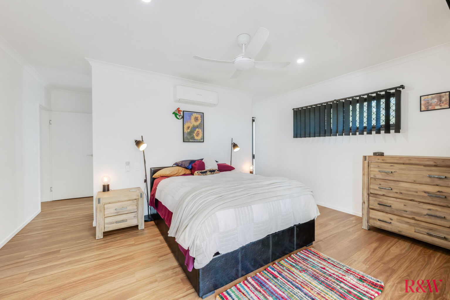262 Sylvan Drive Moore Park Beach