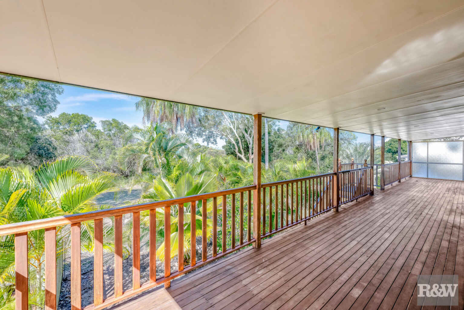 66 Sylvan Drive Moore Park Beach 66 Sylvan Drive Moore Park Beach