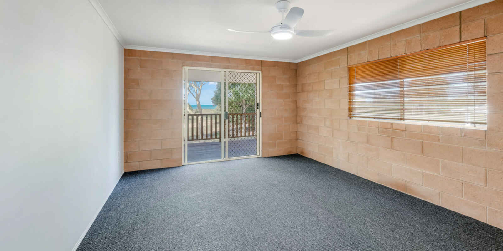 66 Sylvan Drive Moore Park Beach 66 Sylvan Drive Moore Park Beach