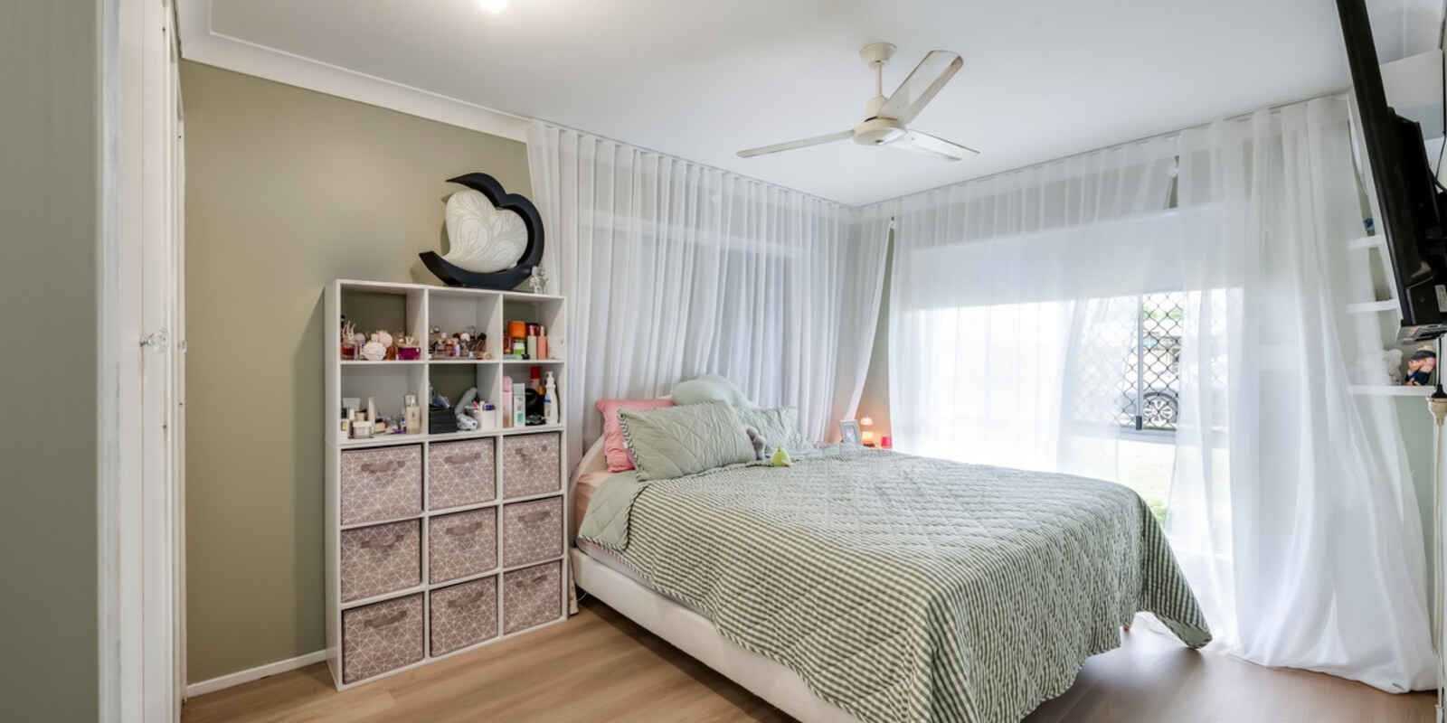 30 SUNSET Drive Thabeban