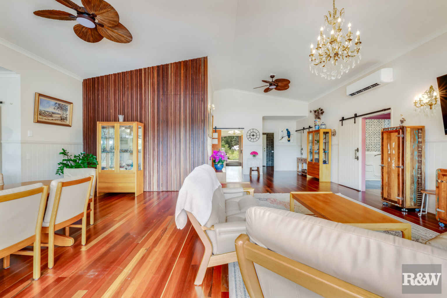 86 Sylvan Drive Moore Park Beach 86 Sylvan Drive Moore Park Beach