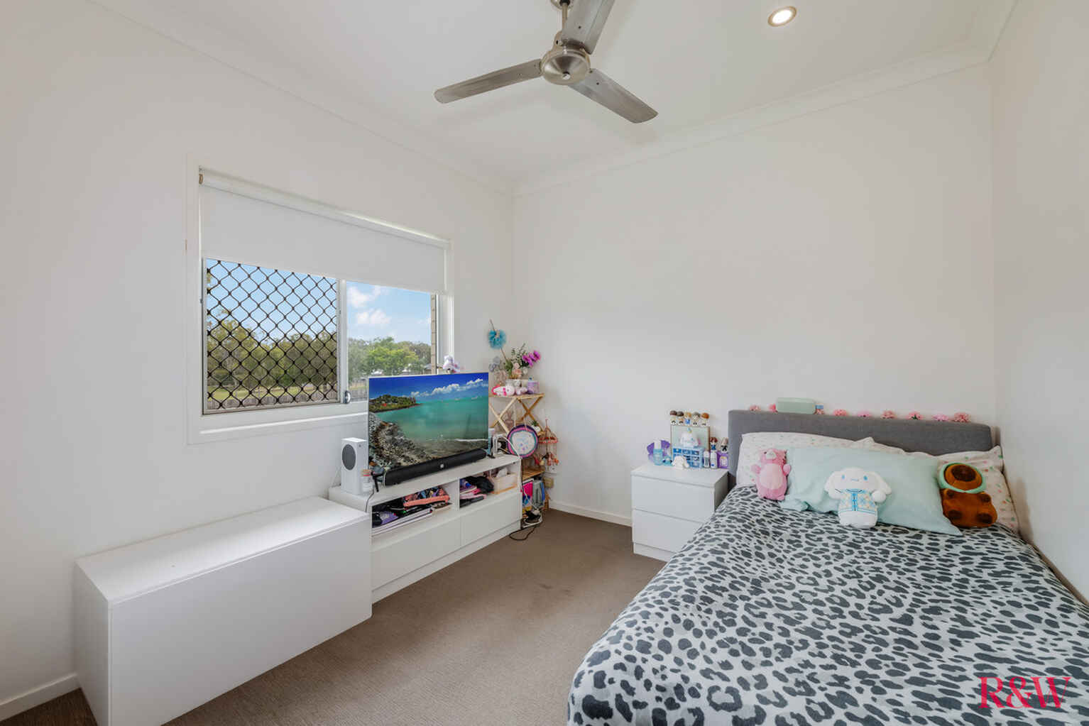 18 Banner Court Branyan