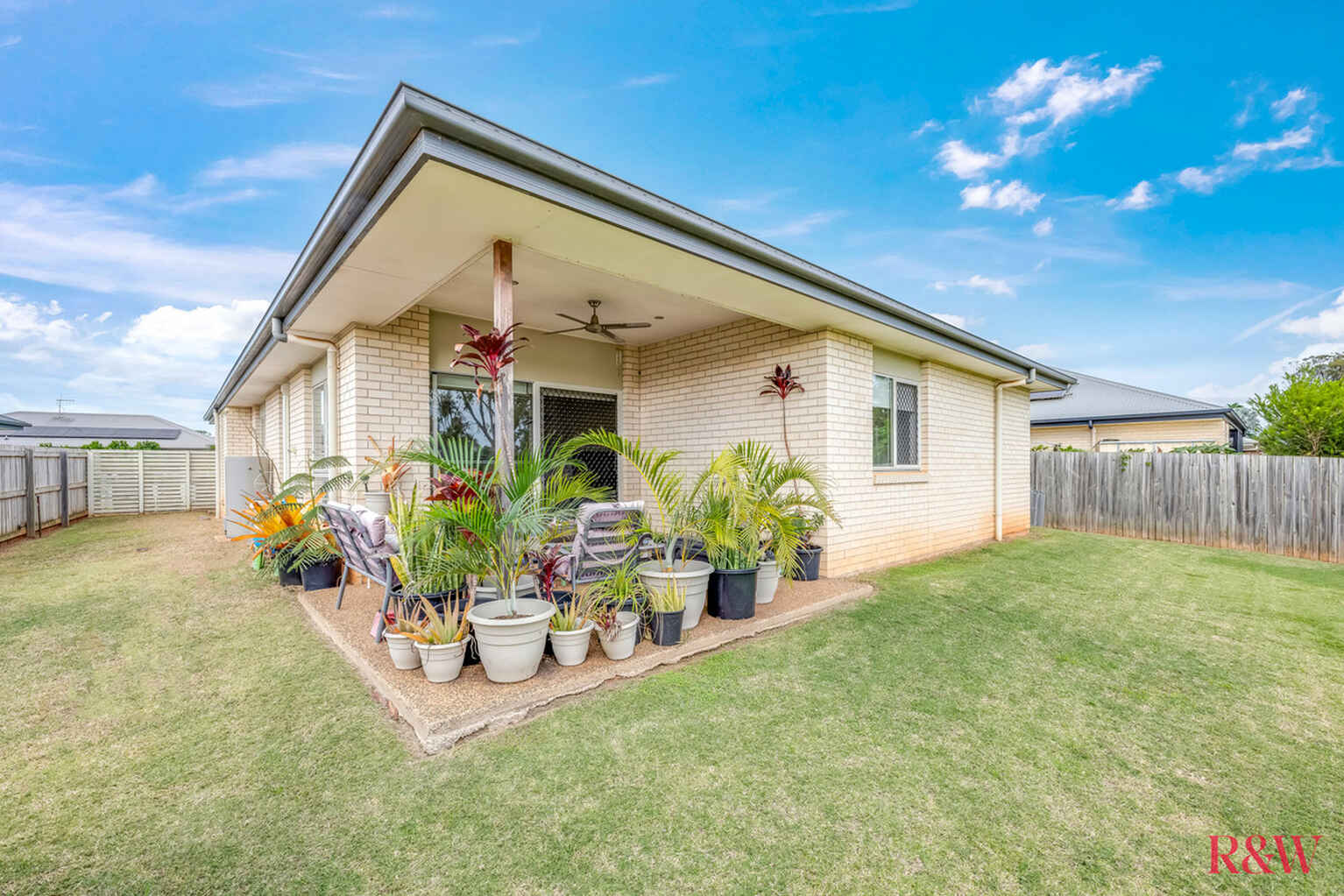 18 Banner Court Branyan