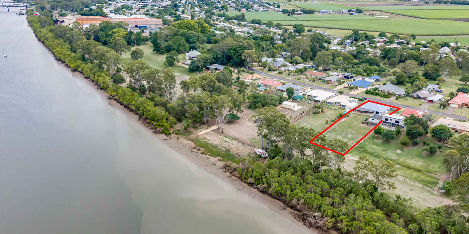 25 Mariners Way Bundaberg North