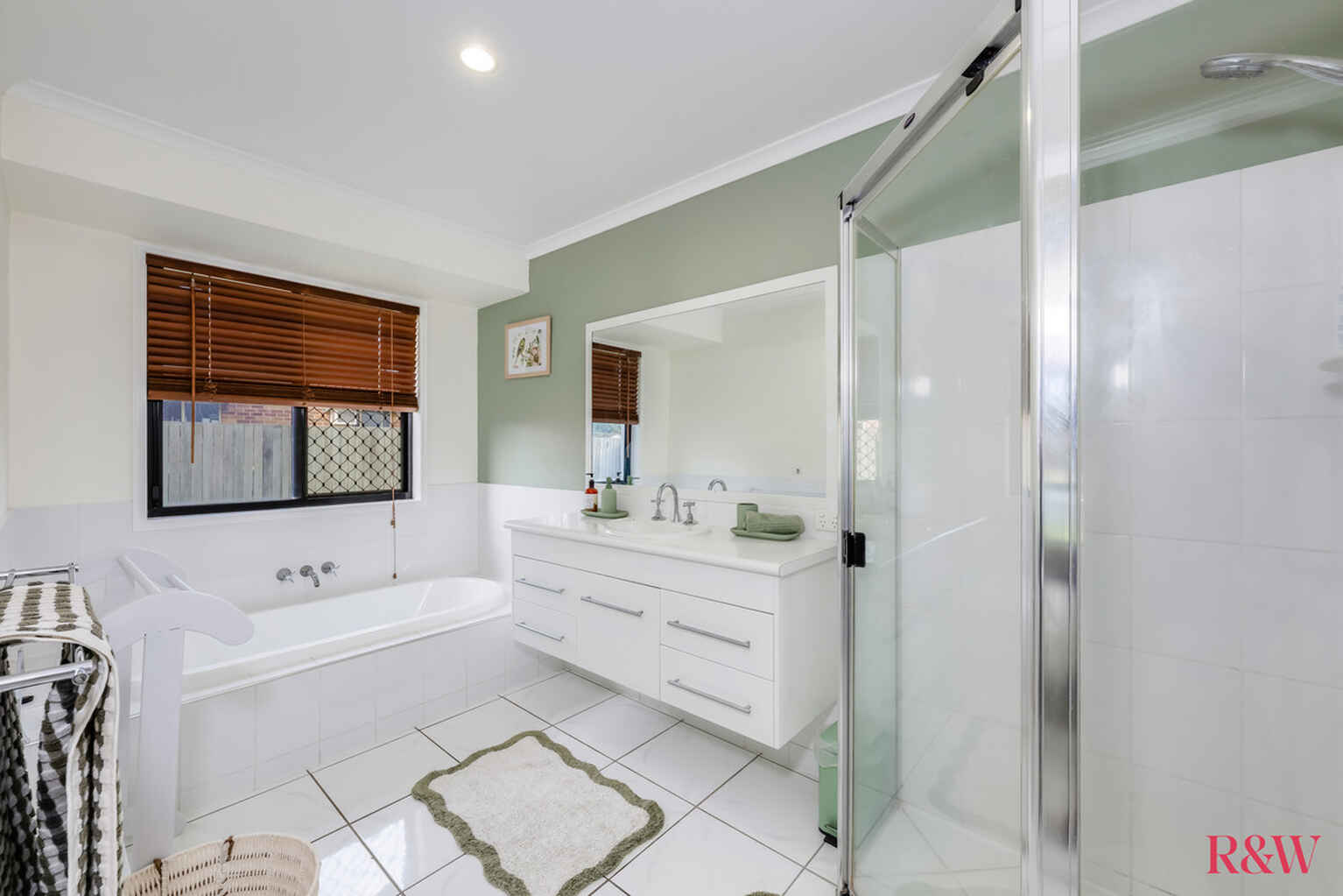 25 Mariners Way Bundaberg North