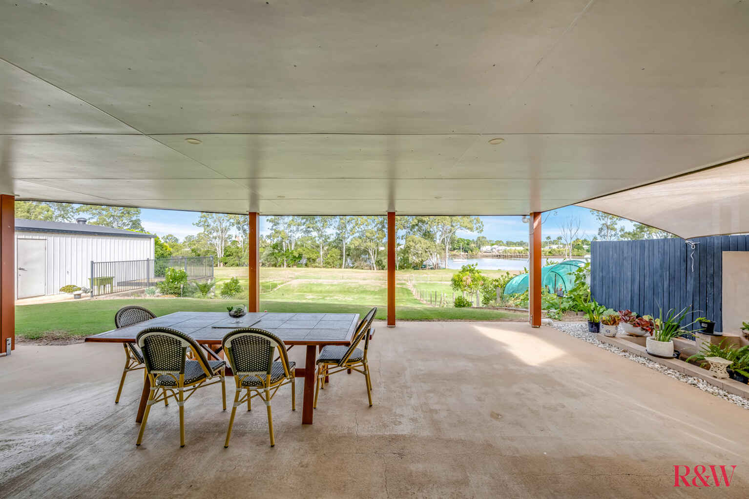 25 Mariners Way Bundaberg North