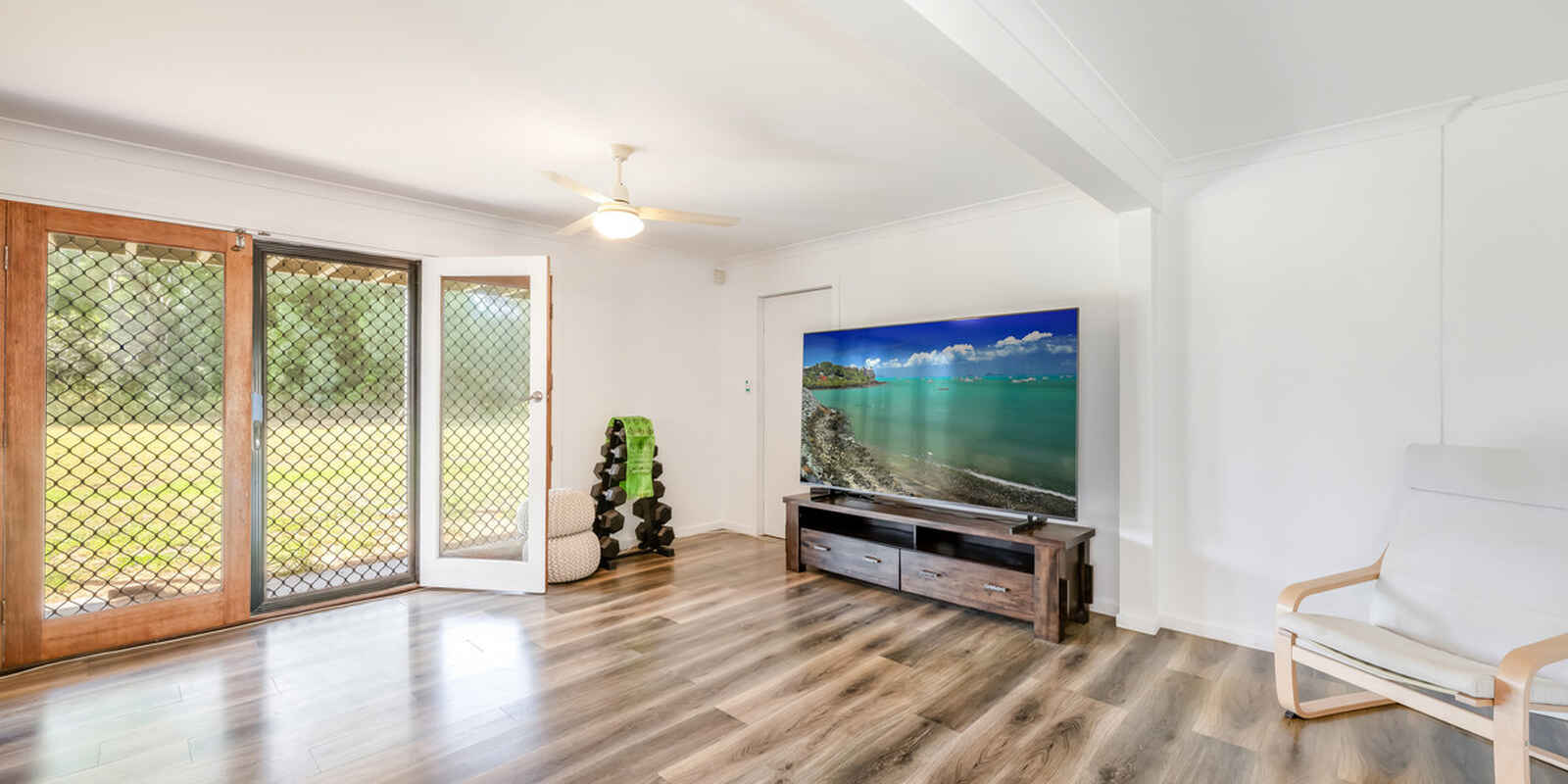 14 Sylvan Drive Moore Park Beach 14 Sylvan Drive Moore Park Beach
