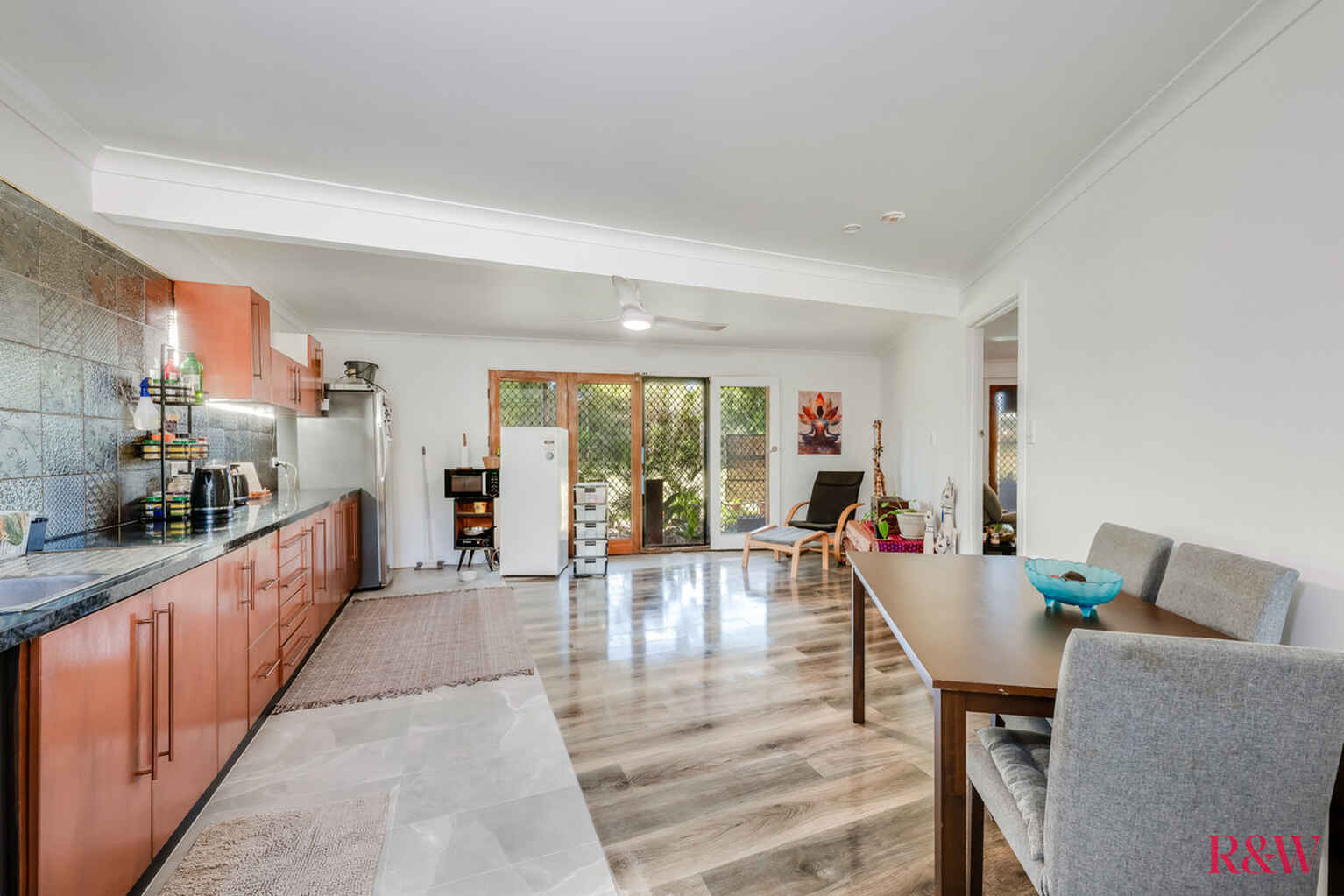 14 Sylvan Drive Moore Park Beach 14 Sylvan Drive Moore Park Beach