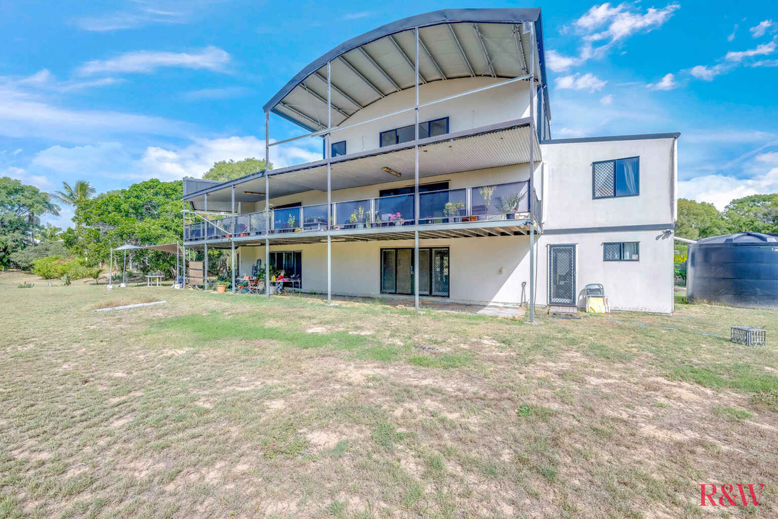 14 Sylvan Drive Moore Park Beach 14 Sylvan Drive Moore Park Beach