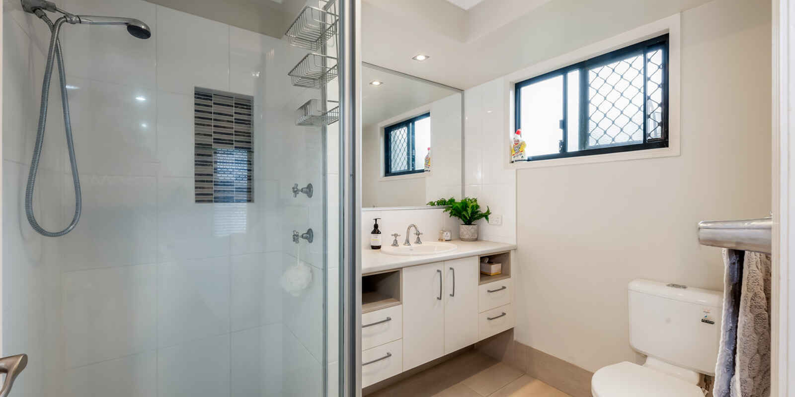 44 Greathead Road Ashfield