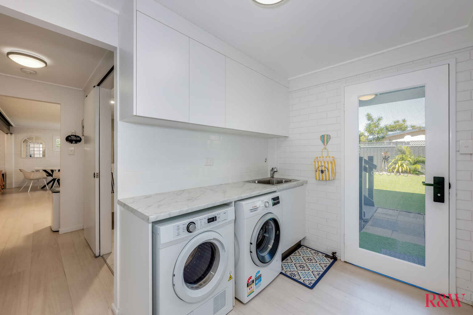 55 Pacific Boulevard Moore Park Beach