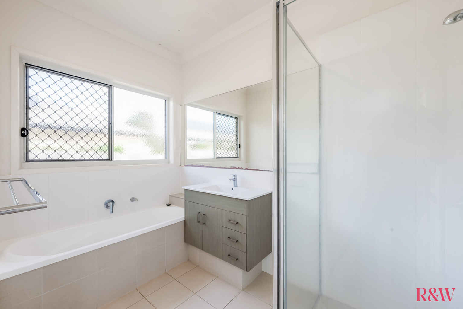 18 Banner Court Branyan