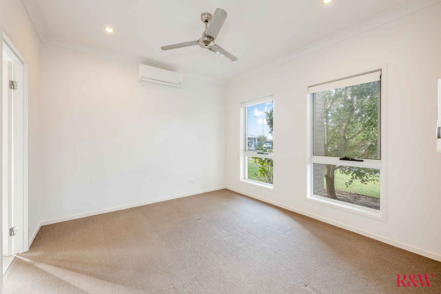 18 Banner Court Branyan