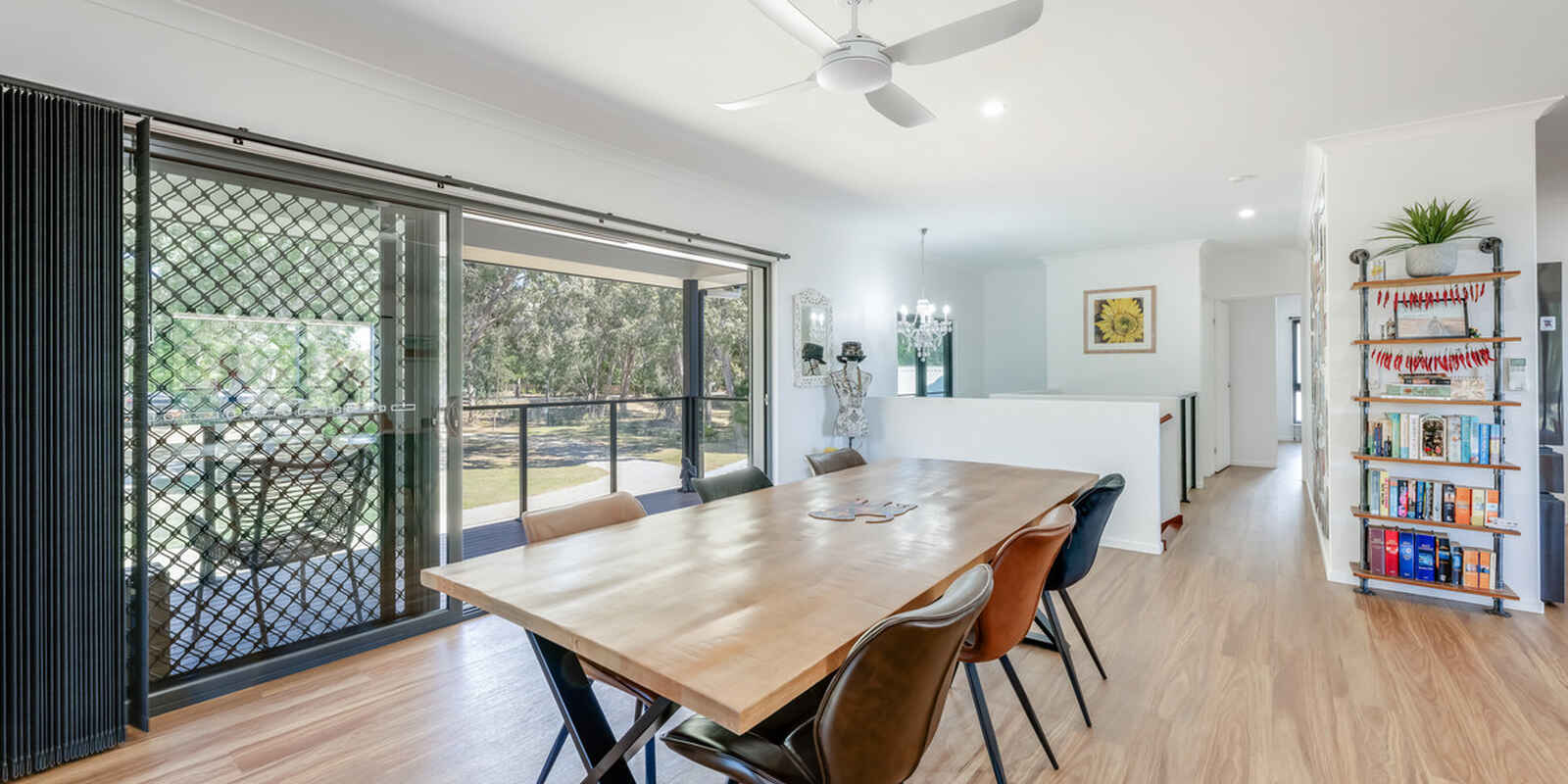 262 Sylvan Drive Moore Park Beach