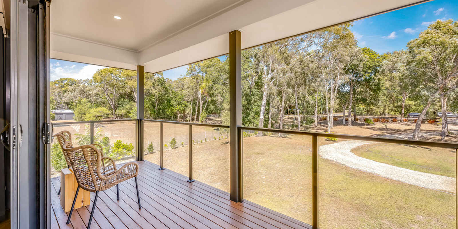 262 Sylvan Drive Moore Park Beach