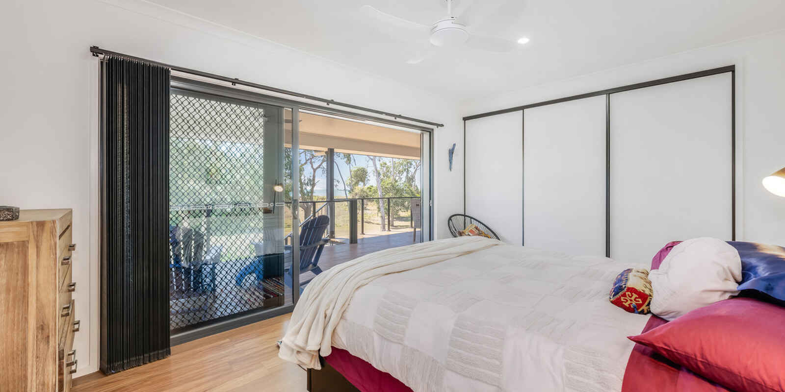 262 Sylvan Drive Moore Park Beach
