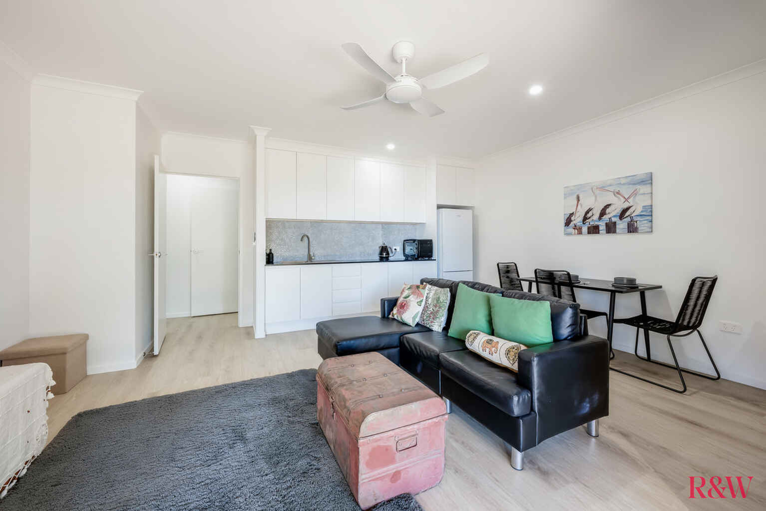 262 Sylvan Drive Moore Park Beach