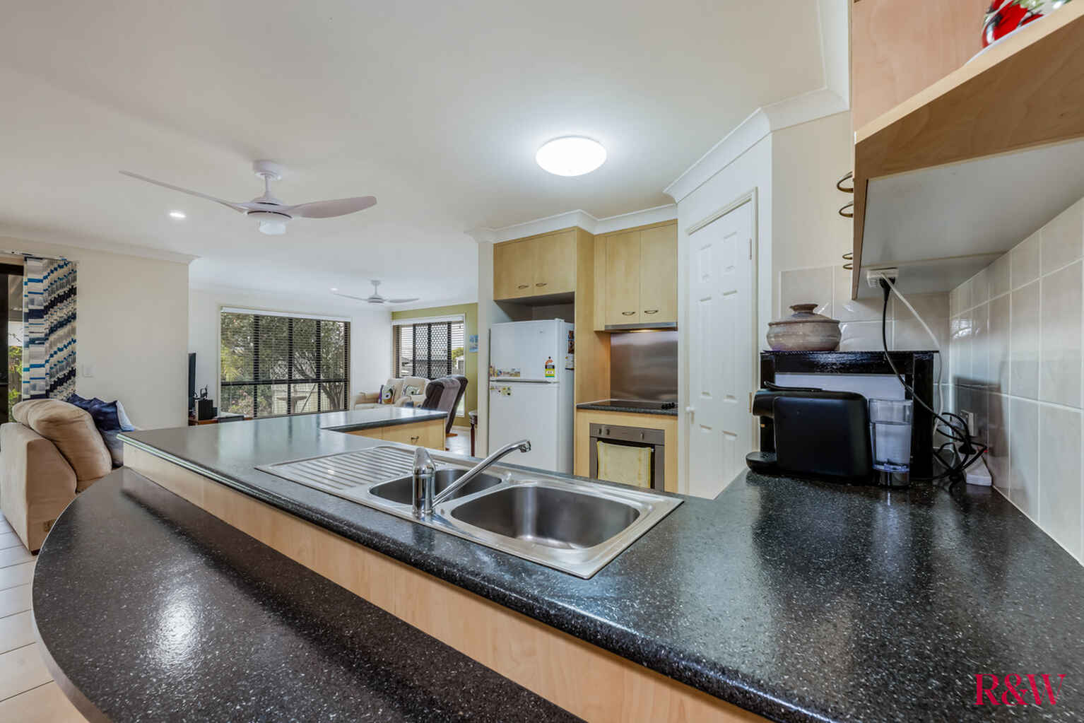 24 Solander Street Bargara