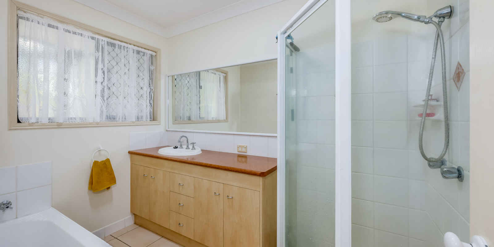 24 Solander Street Bargara